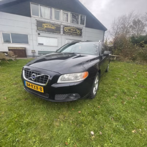 VOLVO V70 2.4 D5